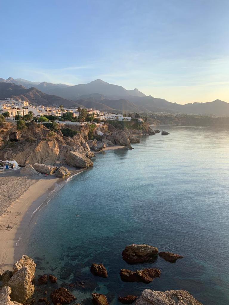 Luxury Sea View 2 Bedroom Apartment By Maison Jaken Nerja Zewnętrze zdjęcie